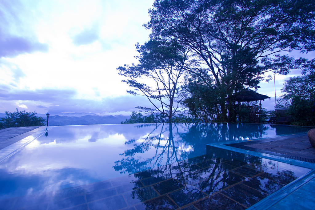 Randholee Resort & Spa Kandy Exterior foto